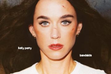 Katy Perry, bandaids [📷: Capitol]