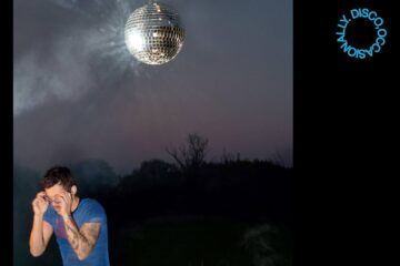 Harry Styles, Kiss All The Time. Disco, Occasionally. [📷: Erskine Records Limited / Columbia]