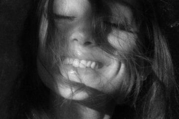 Ariana Grande, petal [📷: Babydoll Music / Republic Records]